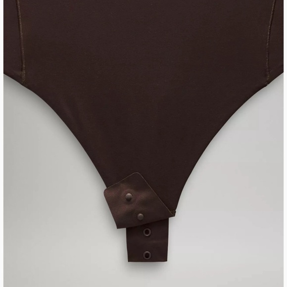 NWT Lululemon Mock-Neck sleeveless bodysuit - Picture 8 of 8